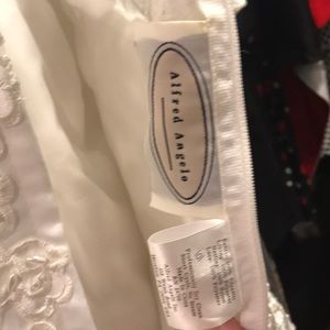 Alfred Angelo wedding dress A4